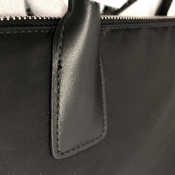 Prada Concept Nylon Leather Shoulder Bag Black - Picture 9 of 13